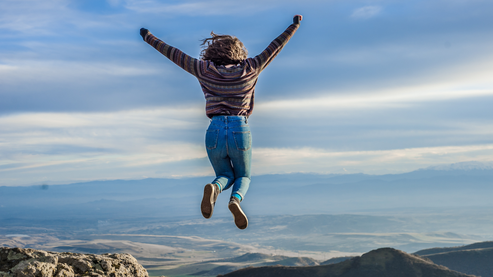 6 Tips to Make Sobriety Stick This Year